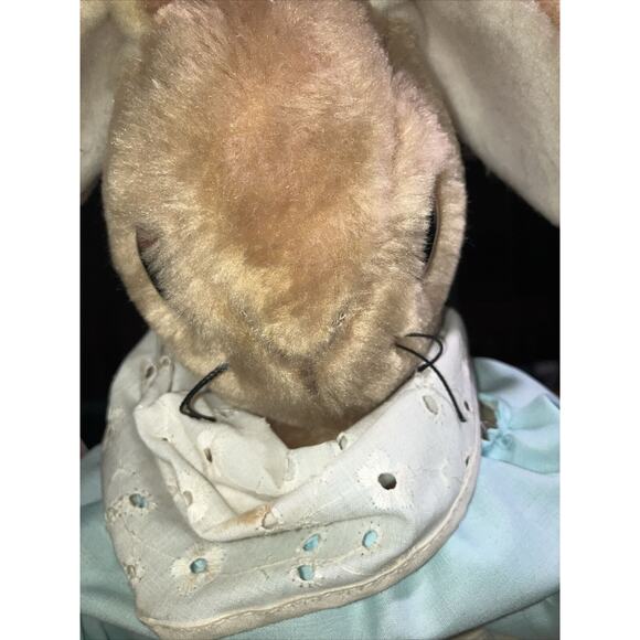 Beatrix Potter Mrs. Rabbit & Benjamin Bunny Big Eyes Vintage Toy Set, Lot of 2 - Picture 12 of 16